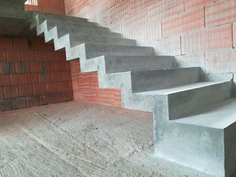 Бетонные лестницы в Кимрах